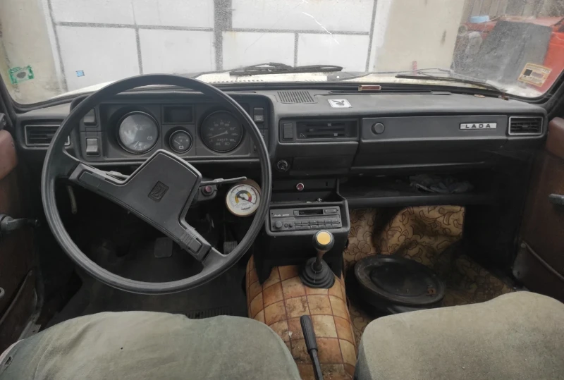 Lada 2105, снимка 1 - Автомобили и джипове - 47900515