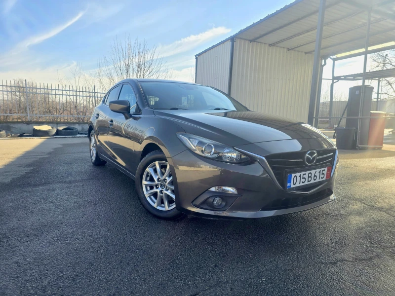 Mazda 3 КАТО НОВА* SKYACTIVE* 2.0i, снимка 3 - Автомобили и джипове - 49258793