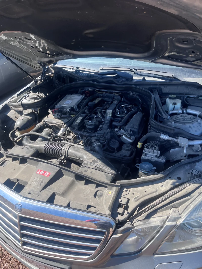 Mercedes-Benz E 220 2 бр 2010/2013г, снимка 8 - Автомобили и джипове - 49629040
