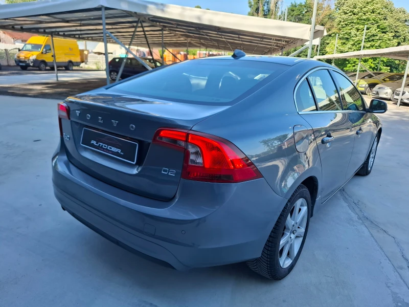 Volvo S60 2.0 D2 Momentum, снимка 5 - Автомобили и джипове - 50552158