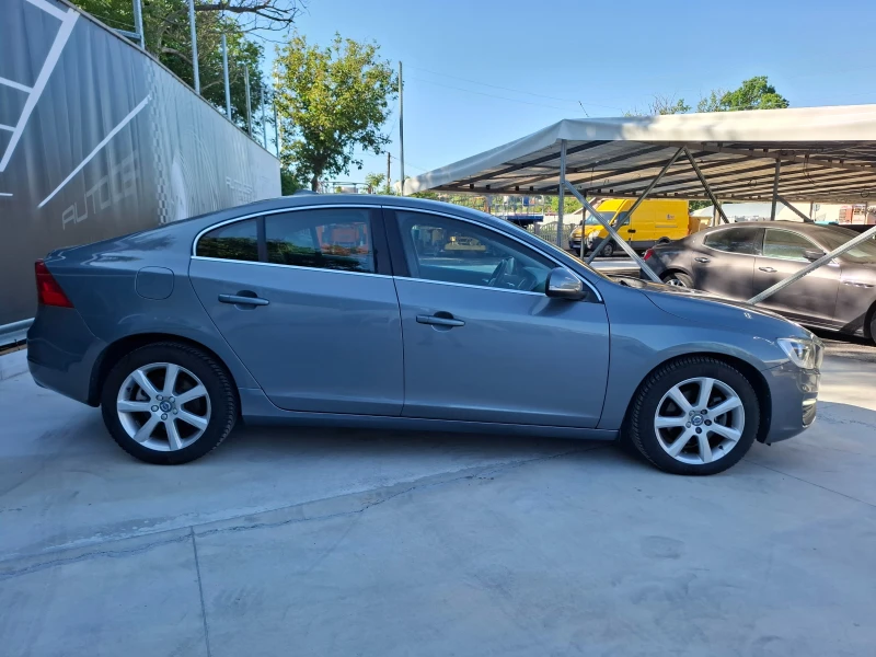 Volvo S60 2.0 D2 Momentum, снимка 4 - Автомобили и джипове - 50552158