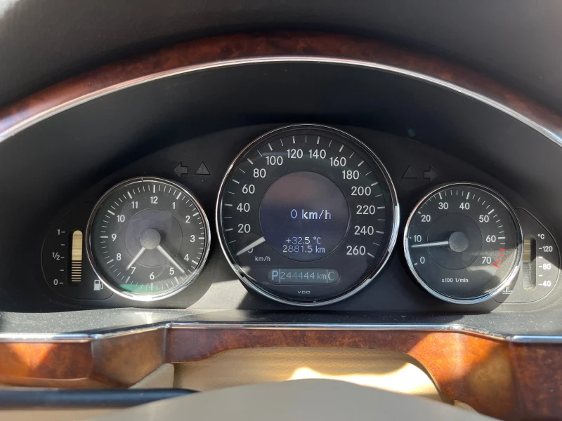 Mercedes-Benz CLS 350  272hp, снимка 8 - Автомобили и джипове - 52824047