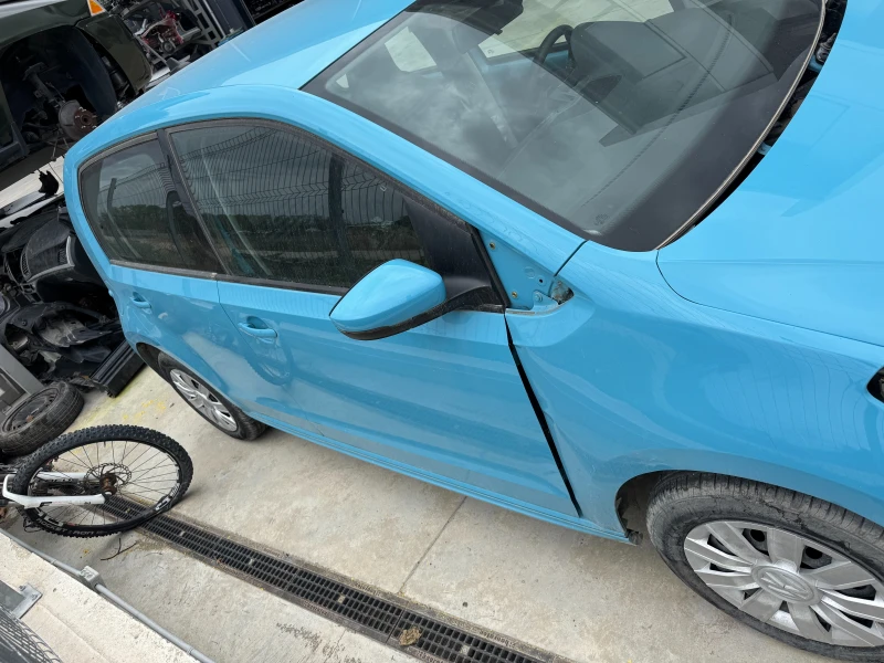 VW Up 36.8 kw-H, снимка 6 - Автомобили и джипове - 51493410