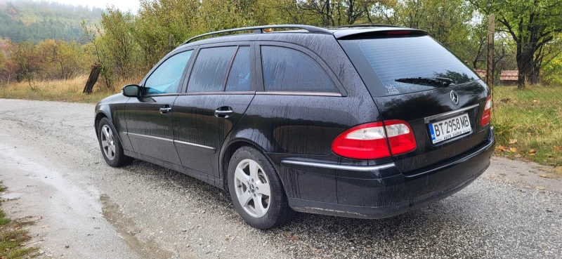 Mercedes-Benz E 280 4 matic Avangard Газ/Бензин, снимка 4 - Автомобили и джипове - 51961685