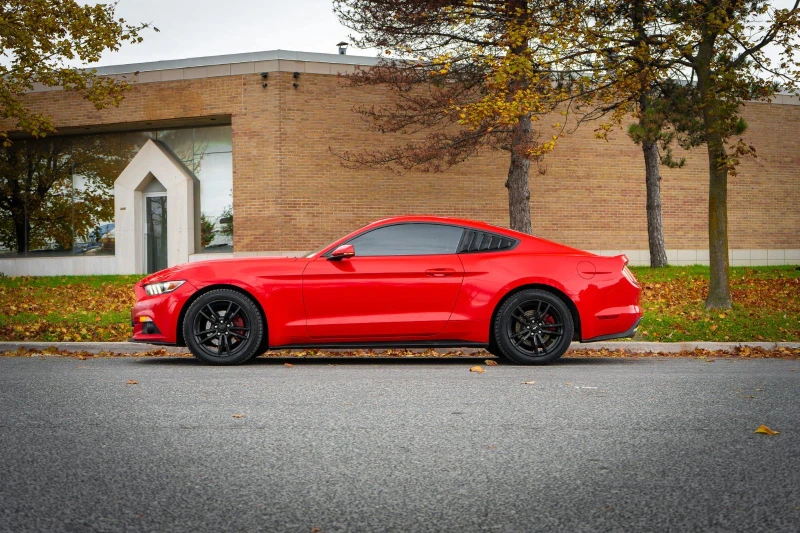 Ford Mustang 2.3 Ecoboost / Подгрев и Обдухване / Premium, снимка 4 - Автомобили и джипове - 52749579