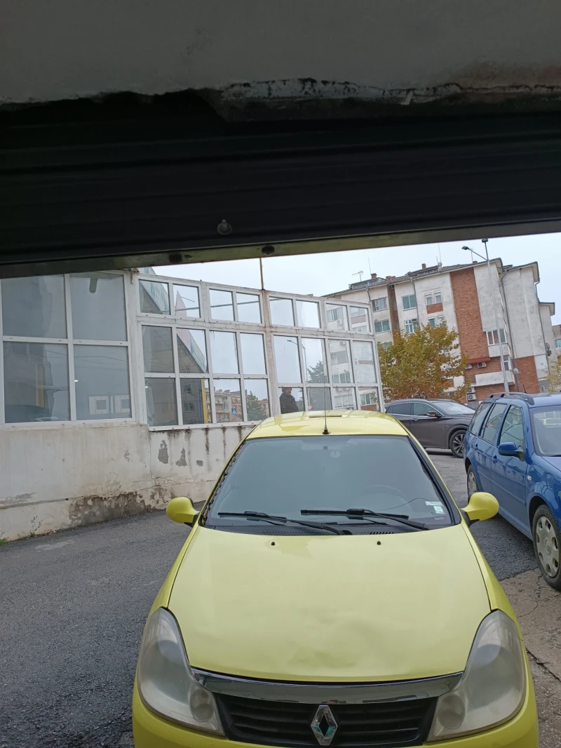 Renault Symbol Clio , снимка 6 - Автомобили и джипове - 52337157