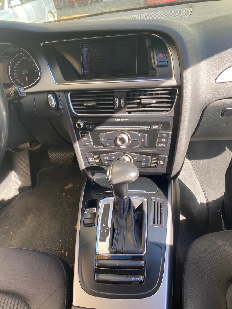 Audi A4  2.0D* 143HP* FACELIFT* Автоматик* , снимка 7 - Автомобили и джипове - 52455188