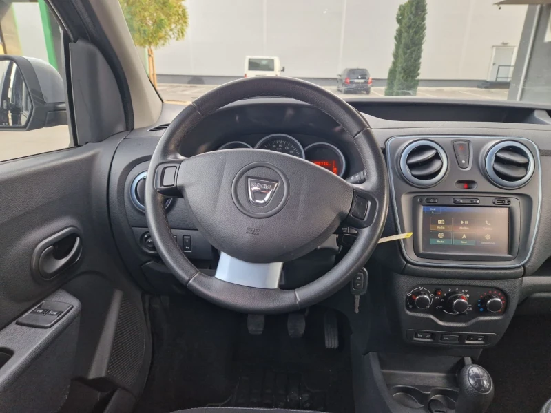 Dacia Dokker 1.5 / 90 к.с. STEPWAY, снимка 12 - Автомобили и джипове - 52645327