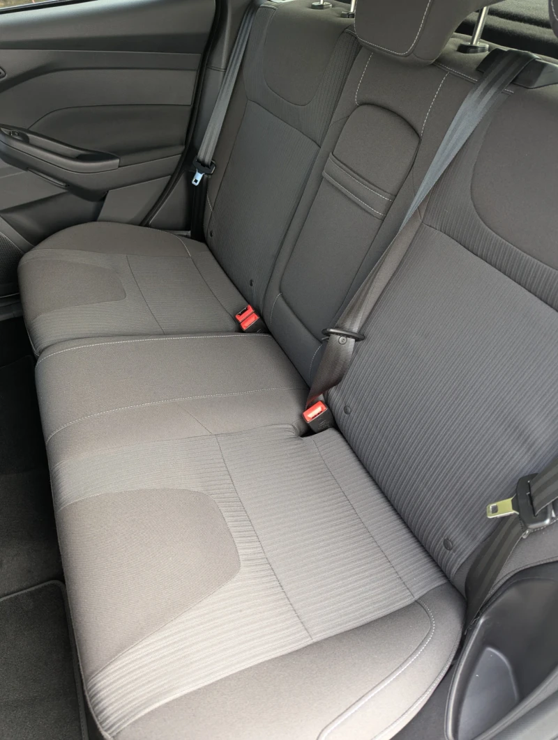 Ford Focus 1.6 / 93000 км., снимка 11 - Автомобили и джипове - 53023994