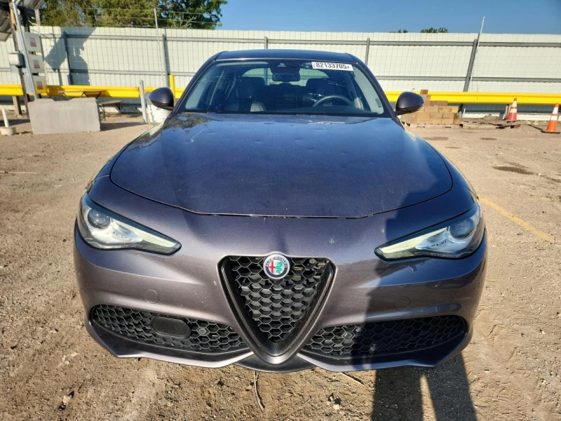 Alfa Romeo Giulia, снимка 5 - Автомобили и джипове - 53034578
