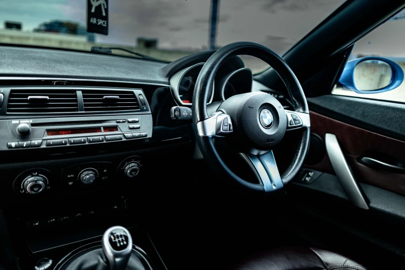 BMW Z4 E85 HardTop, снимка 8 - Автомобили и джипове - 53387791