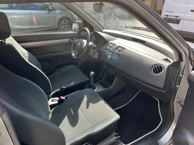 Suzuki Swift 1.3d, снимка 8 - Автомобили и джипове - 53495194
