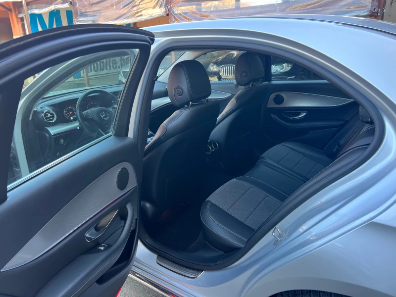 Mercedes-Benz E 220 Германия перфект, снимка 10 - Автомобили и джипове - 53580244