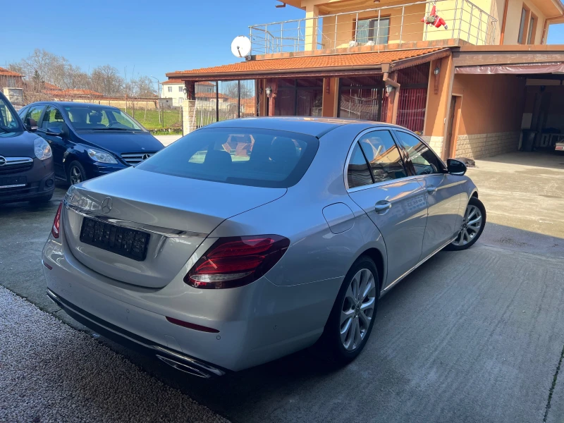 Mercedes-Benz E 220 Германия перфект, снимка 3 - Автомобили и джипове - 53580244