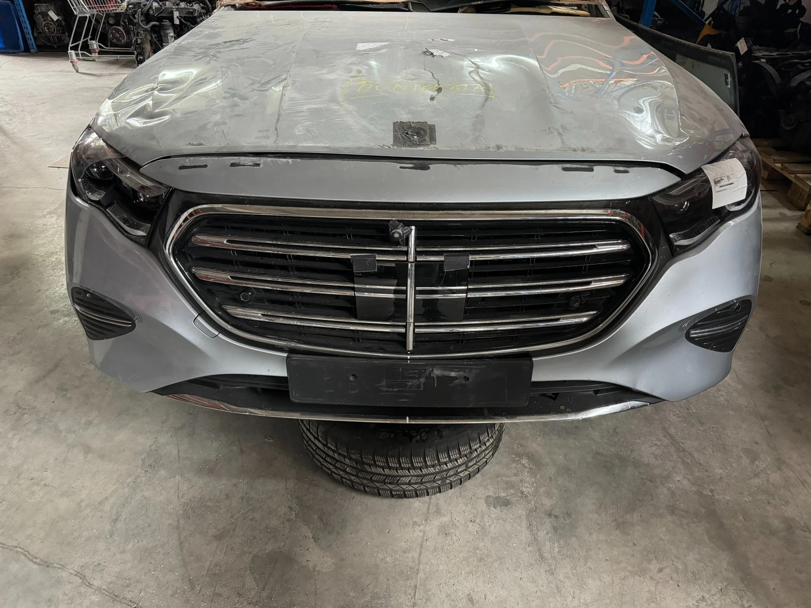 Mercedes-Benz E 300 W214 , снимка 1