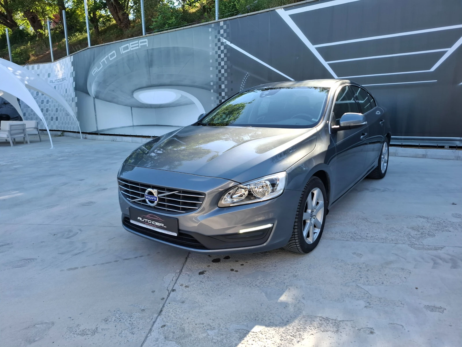Volvo S60 2.0 D2 Momentum, снимка 1
