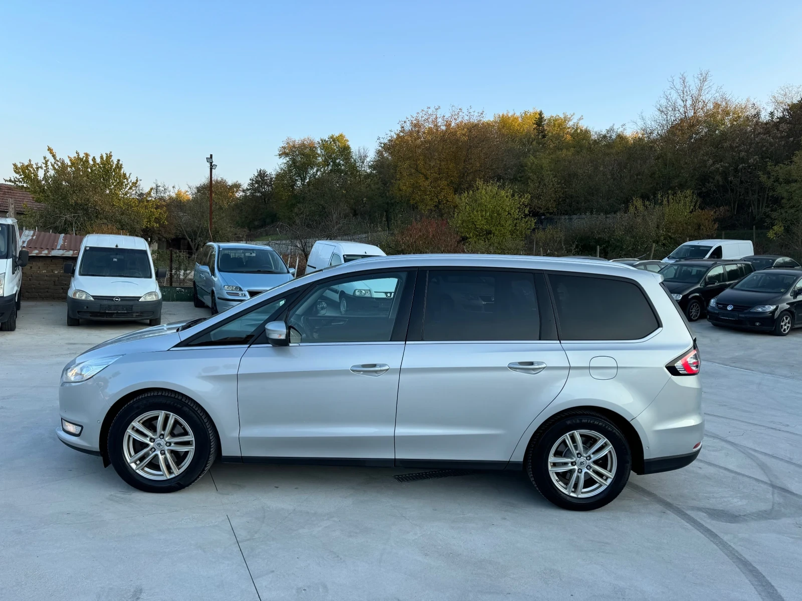 Ford Galaxy 2.0TDI TITANIUM - изображение 8