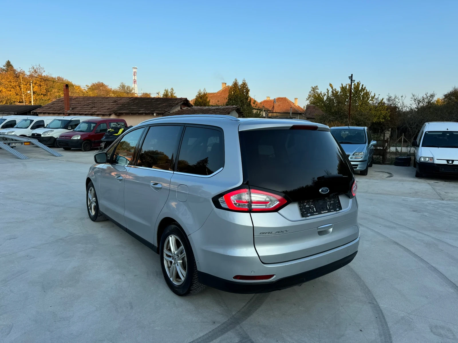 Ford Galaxy 2.0TDI TITANIUM - изображение 7