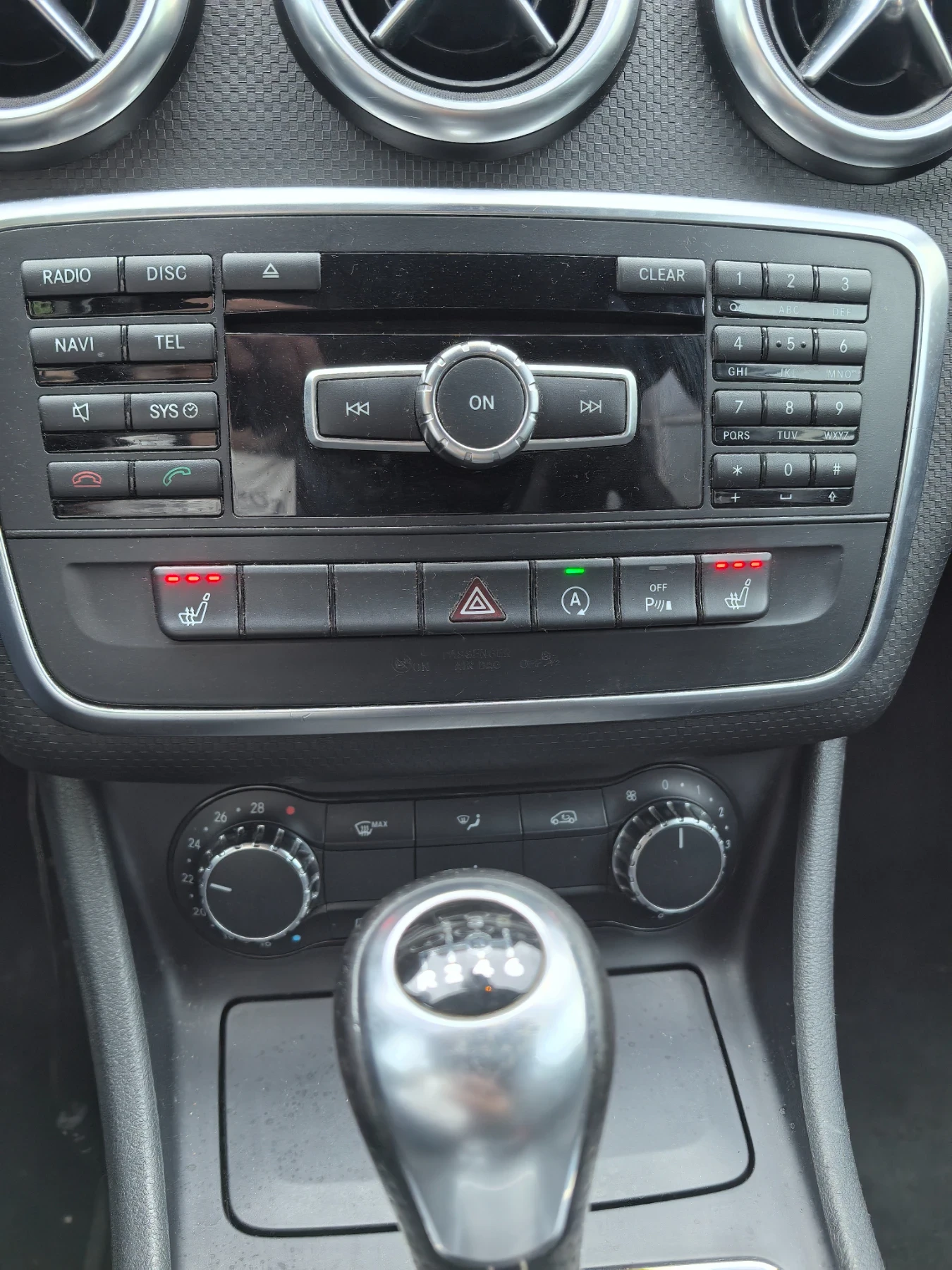 Mercedes-Benz A 180 1.6 122p.s - изображение 8