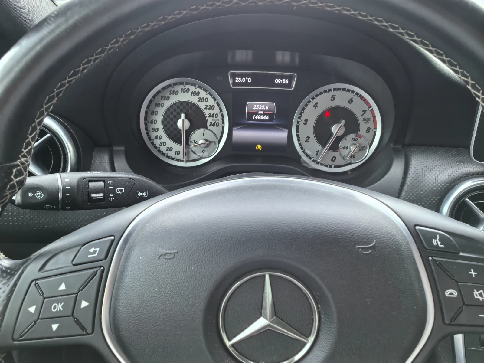 Mercedes-Benz A 180 1.6 122p.s - изображение 7