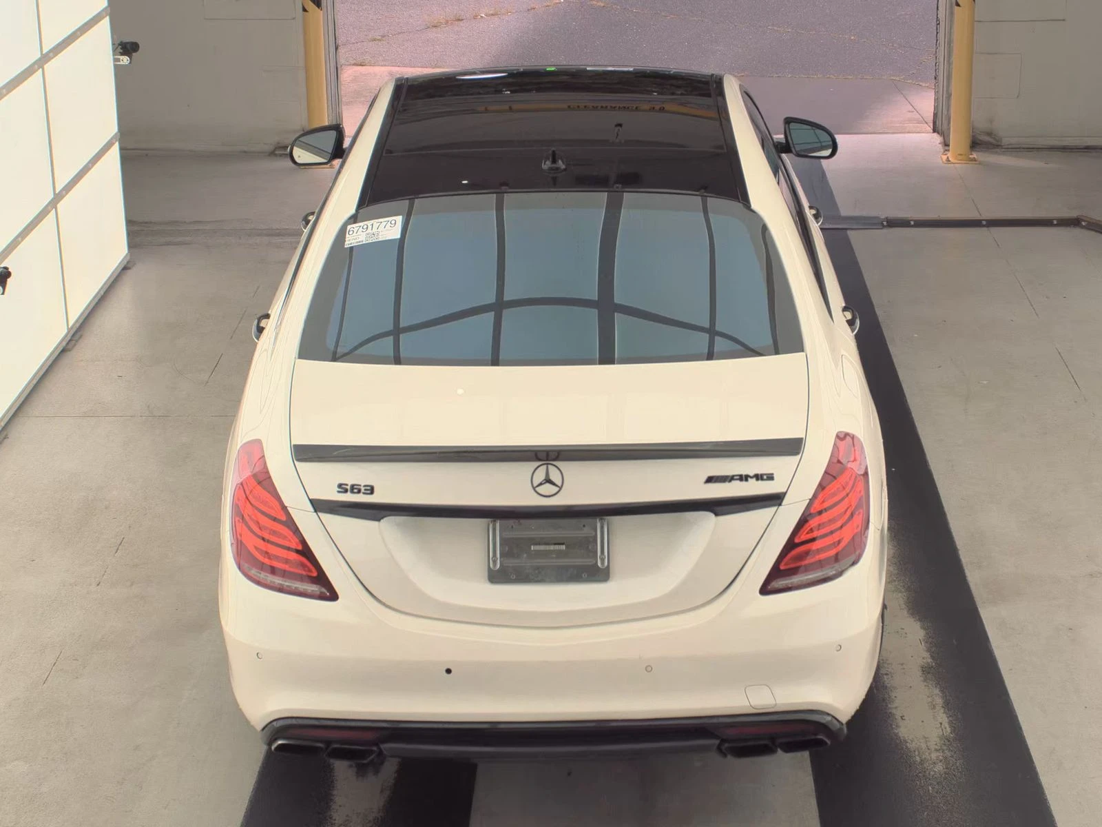 Mercedes-Benz S 63 AMG Обдух* BURMESTER* Night Vision* 360* Пано* Масаж*  - изображение 5