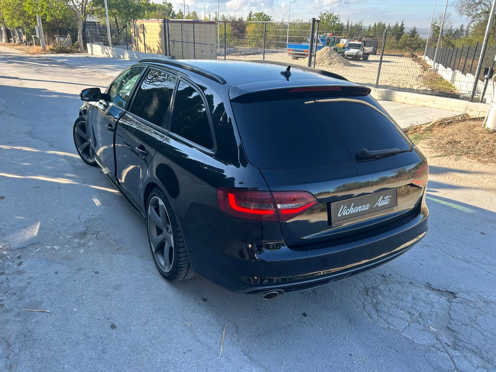 Audi A4 AUDI A4 -Fecelift 3.0TDI Quattro Avtomat/STronic/ - изображение 7