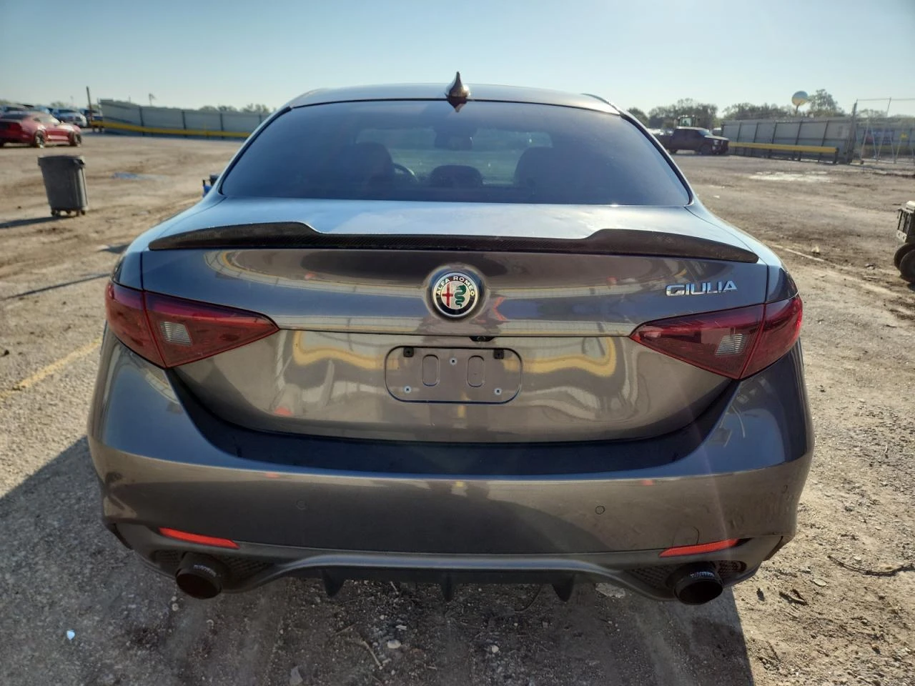 Alfa Romeo Giulia  - изображение 6