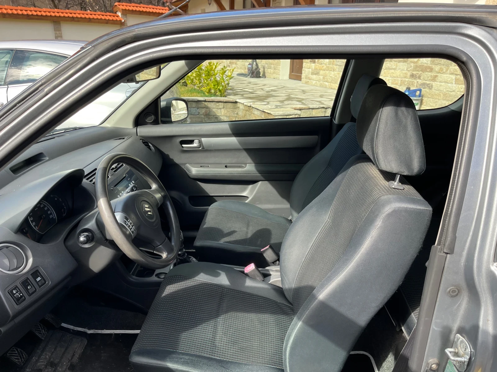 Suzuki Swift 1.3d - изображение 7