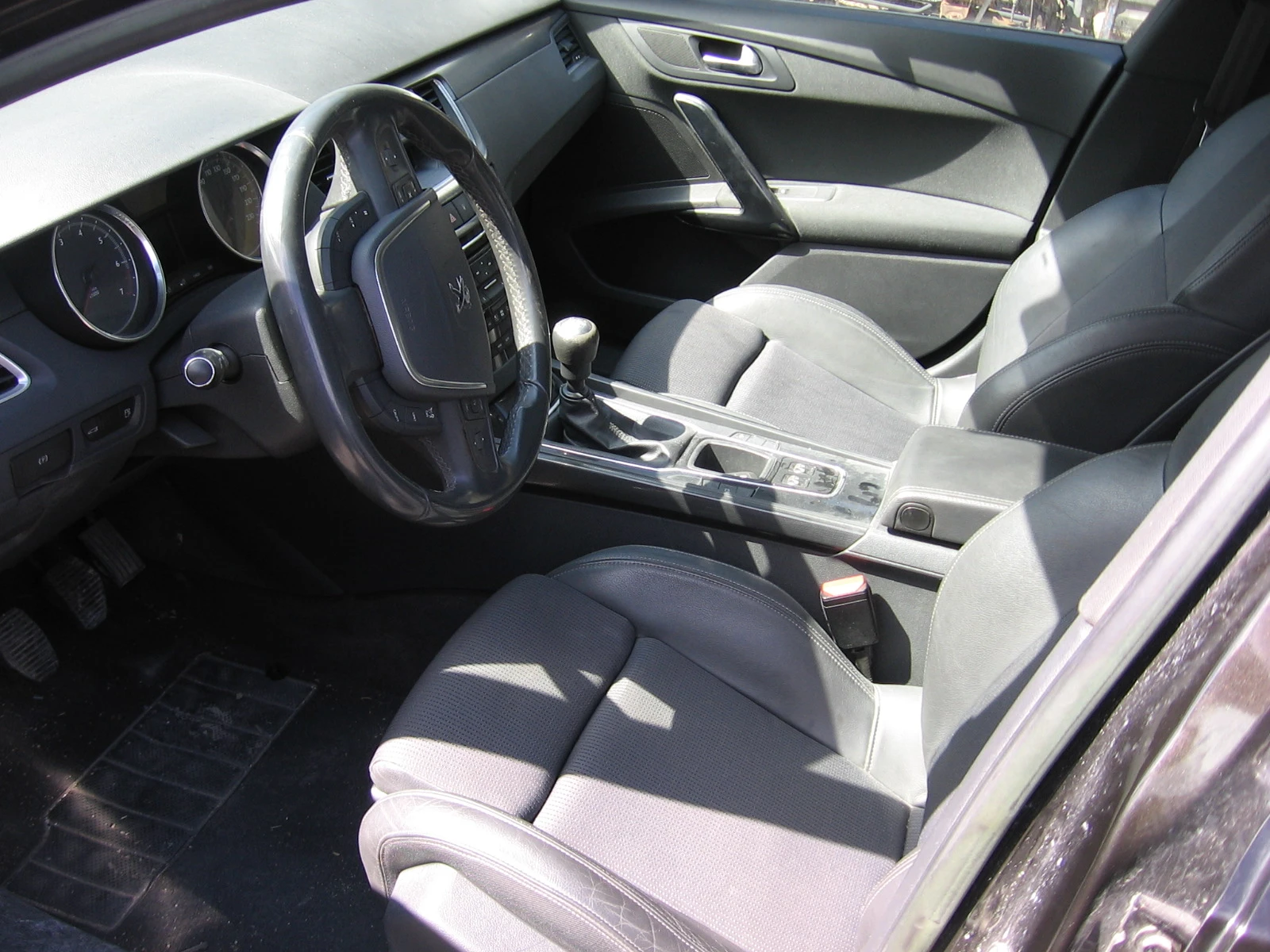 Peugeot 508 1, 6 TURBO, снимка 4 - Автомобили и джипове - 54124875