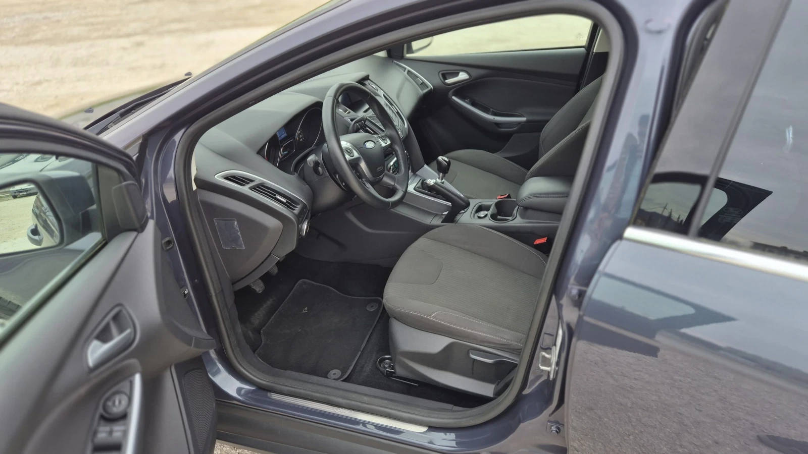 Ford Focus 1.6 TDCi ECOnetic Titanium , снимка 8 - Автомобили и джипове - 54367690