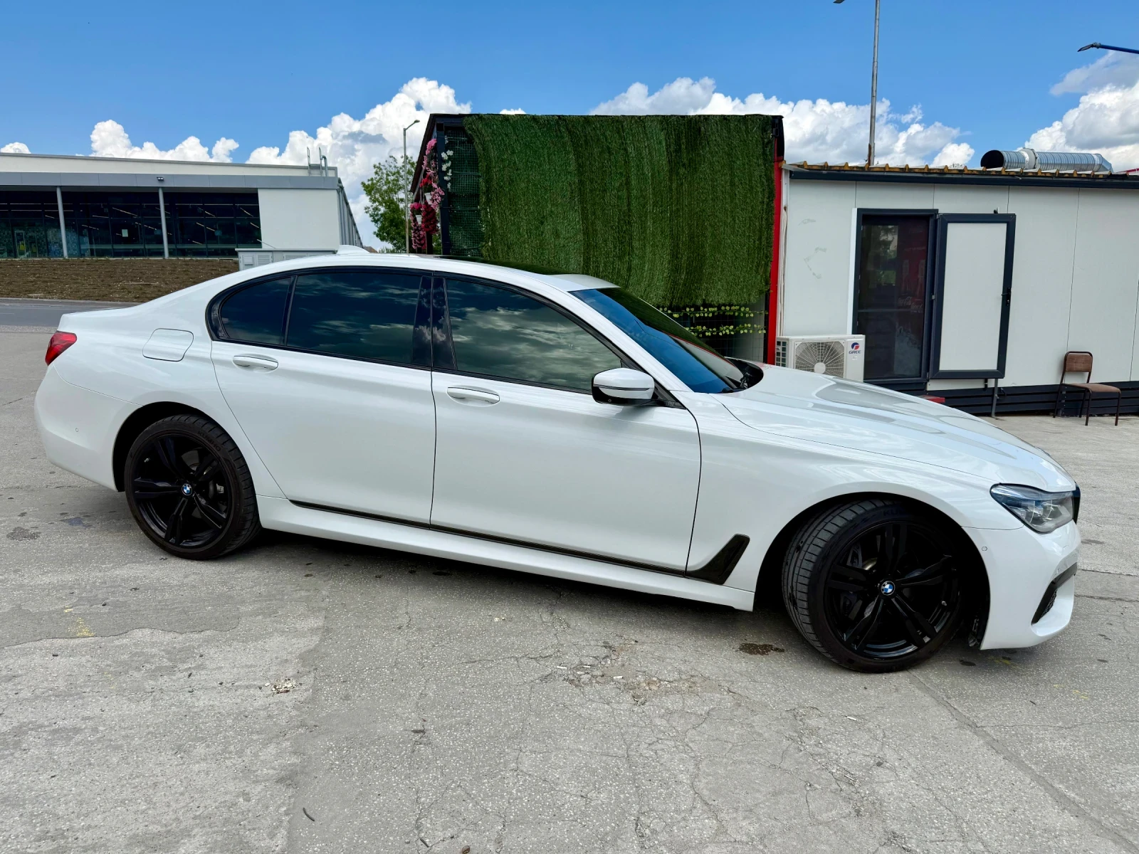BMW 750 Xdrive | Mobile.bg � ����������� 2