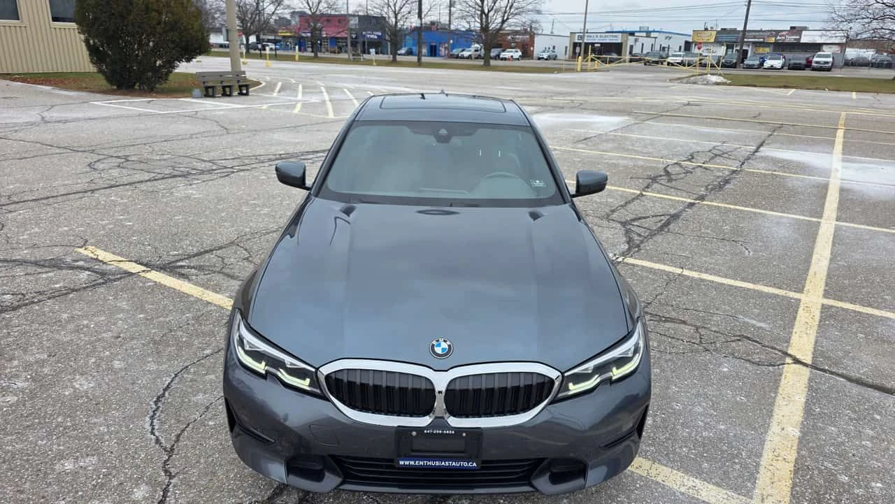 BMW 330 xDrive / CAMERA / ПОДГРЕВИ / КЛИП НА МОТОРА , снимка 10 - Автомобили и джипове - 54651921