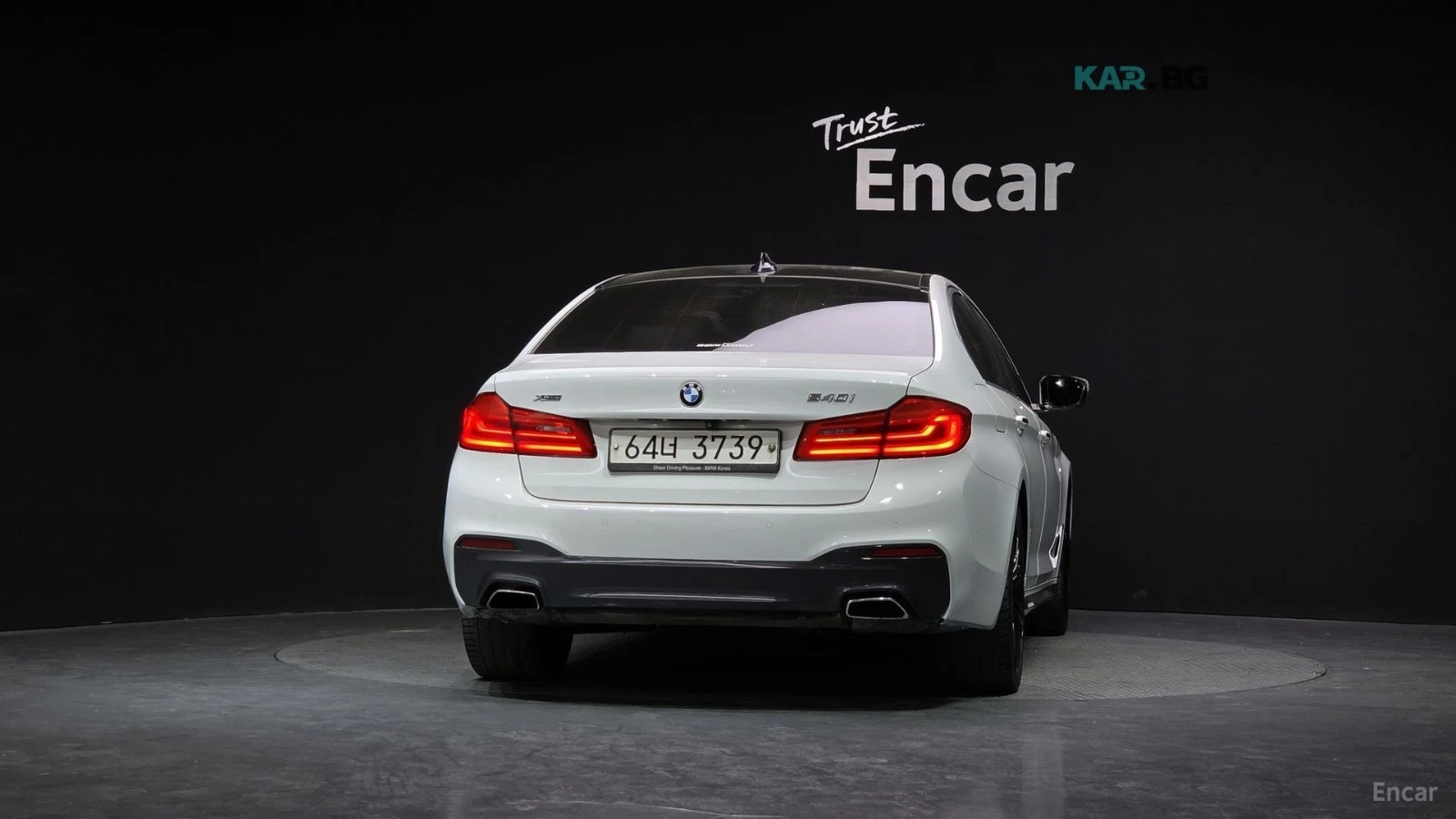 BMW 540 * xDrive* M-SPORT* ПОДГРЕВ* ОБДУХВАНЕ* ШИБИДАХ* HE, снимка 4 - Автомобили и джипове - 54659689