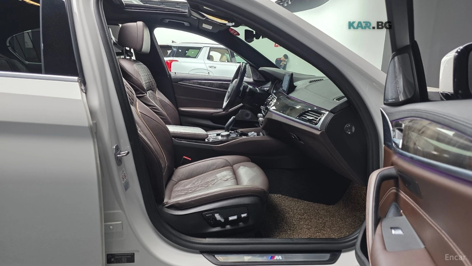 BMW 540 * xDrive* M-SPORT* ПОДГРЕВ* ОБДУХВАНЕ* ШИБИДАХ* HE, снимка 10 - Автомобили и джипове - 54659689