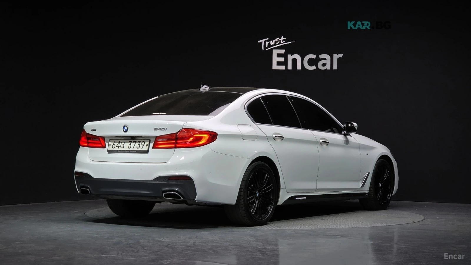 BMW 540 * xDrive* M-SPORT* ПОДГРЕВ* ОБДУХВАНЕ* ШИБИДАХ* HE, снимка 2 - Автомобили и джипове - 54659689