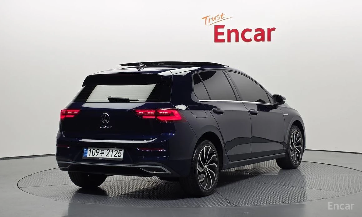 VW Golf, снимка 2 - Автомобили и джипове - 54769468