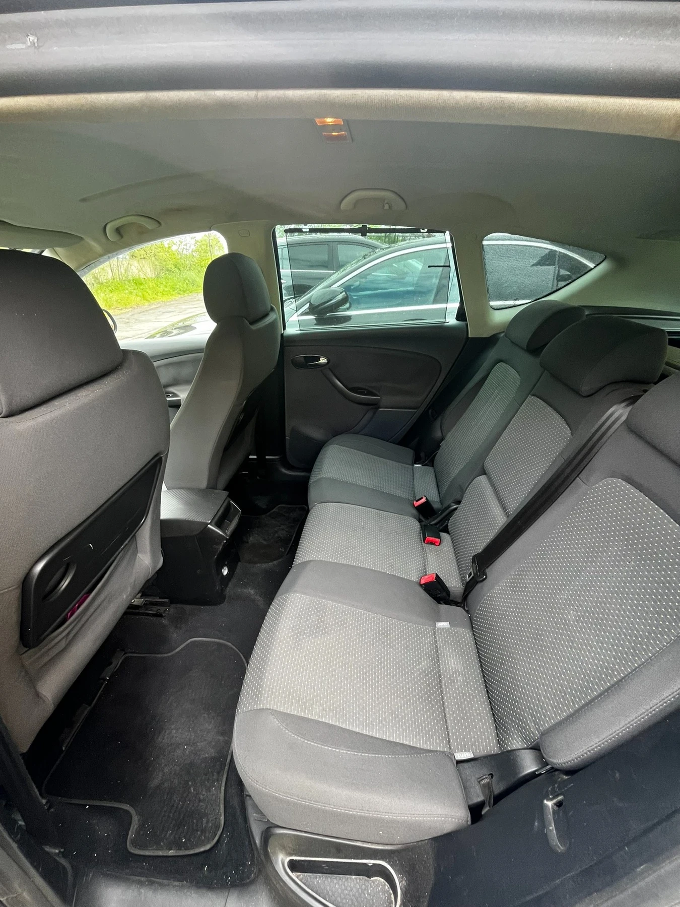 Seat Altea, снимка 10 - Автомобили и джипове - 54810463