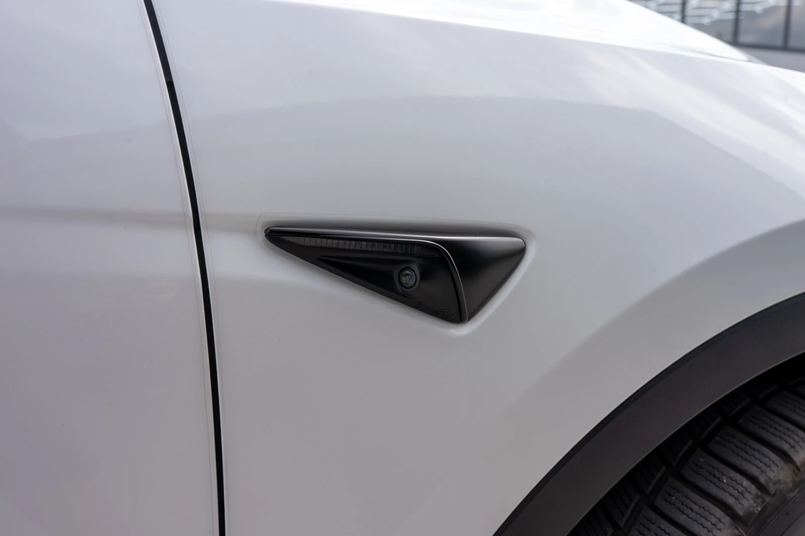 Tesla Model Y Long Range, снимка 7 - Автомобили и джипове - 54996615