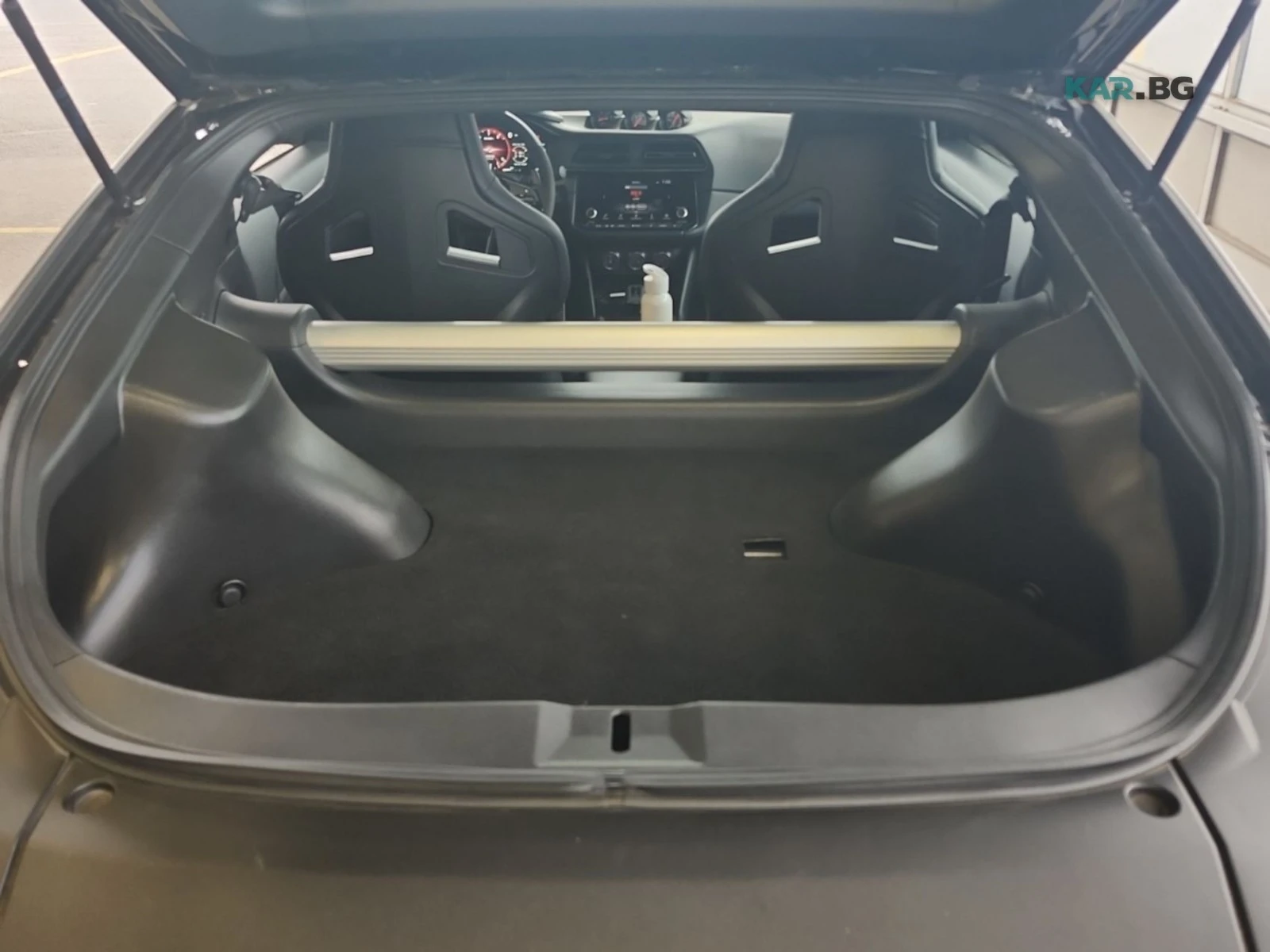 Nissan 370Z 400Z NISMO Автокредит Цена до България, снимка 11 - Автомобили и джипове - 55088668