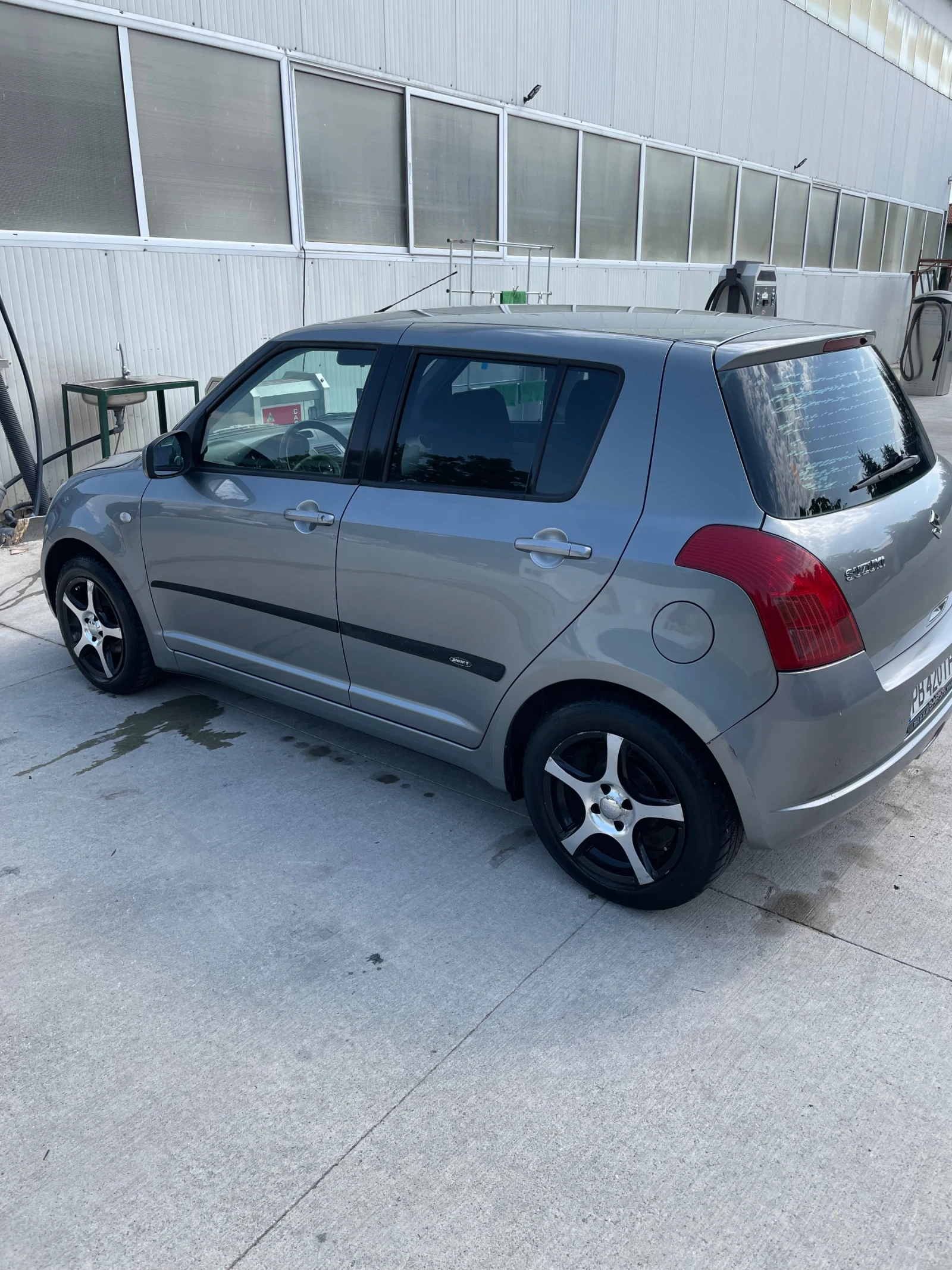 Suzuki Swift, снимка 4 - Автомобили и джипове - 55816709