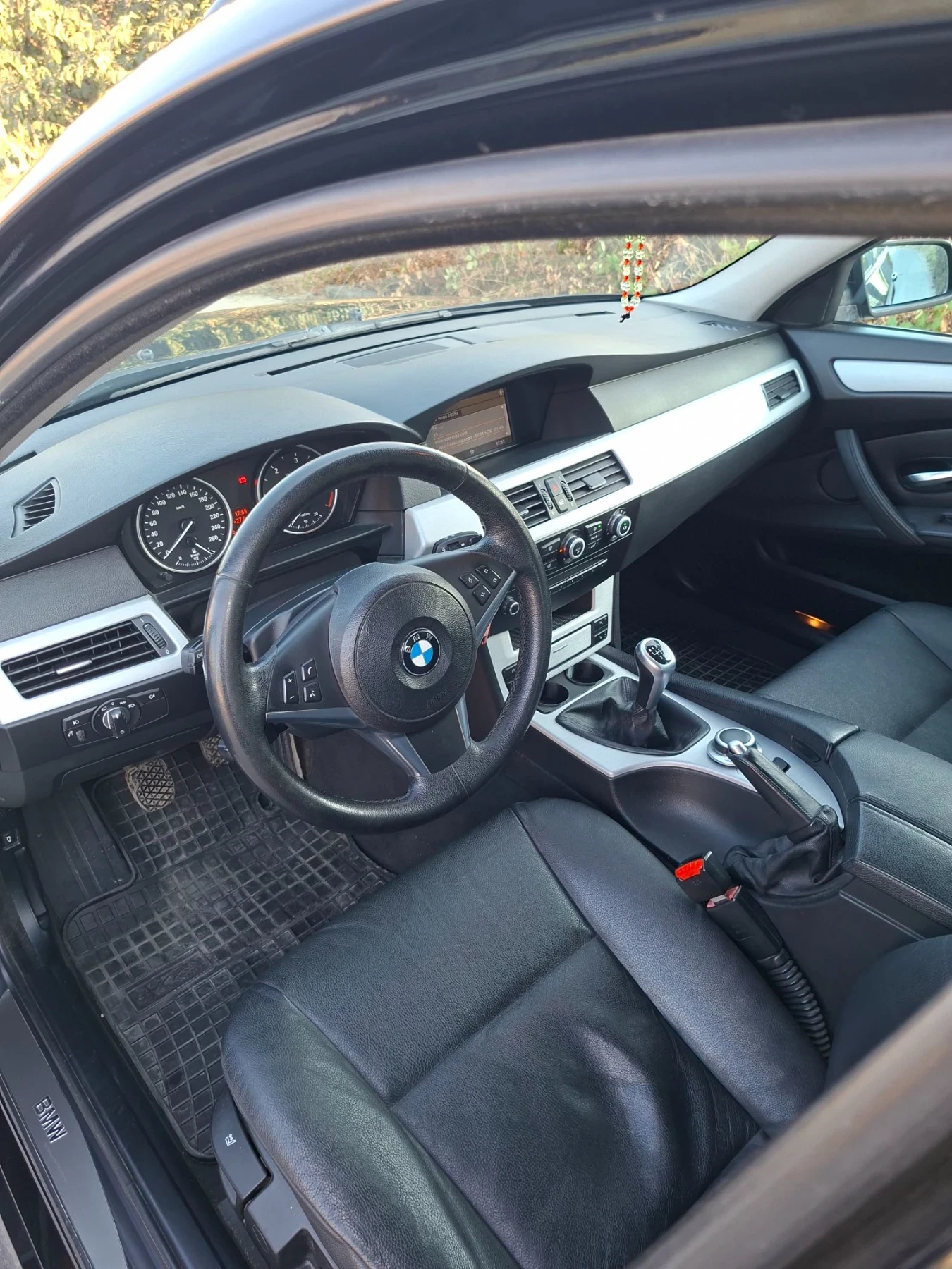 BMW 525 E61 525d facelift, снимка 8 - Автомобили и джипове - 56074588