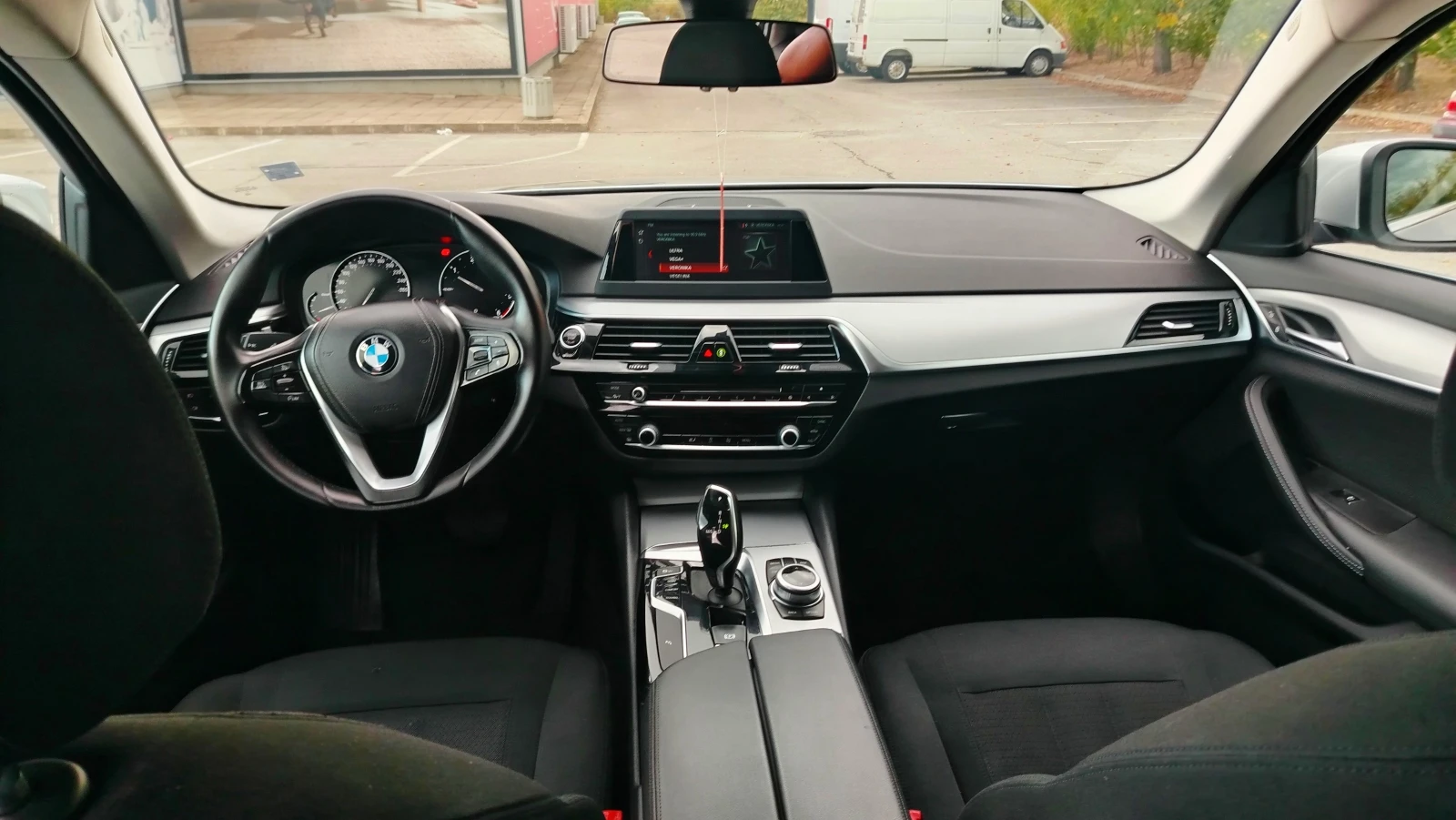 BMW 520 d, снимка 13 - Автомобили и джипове - 56282346