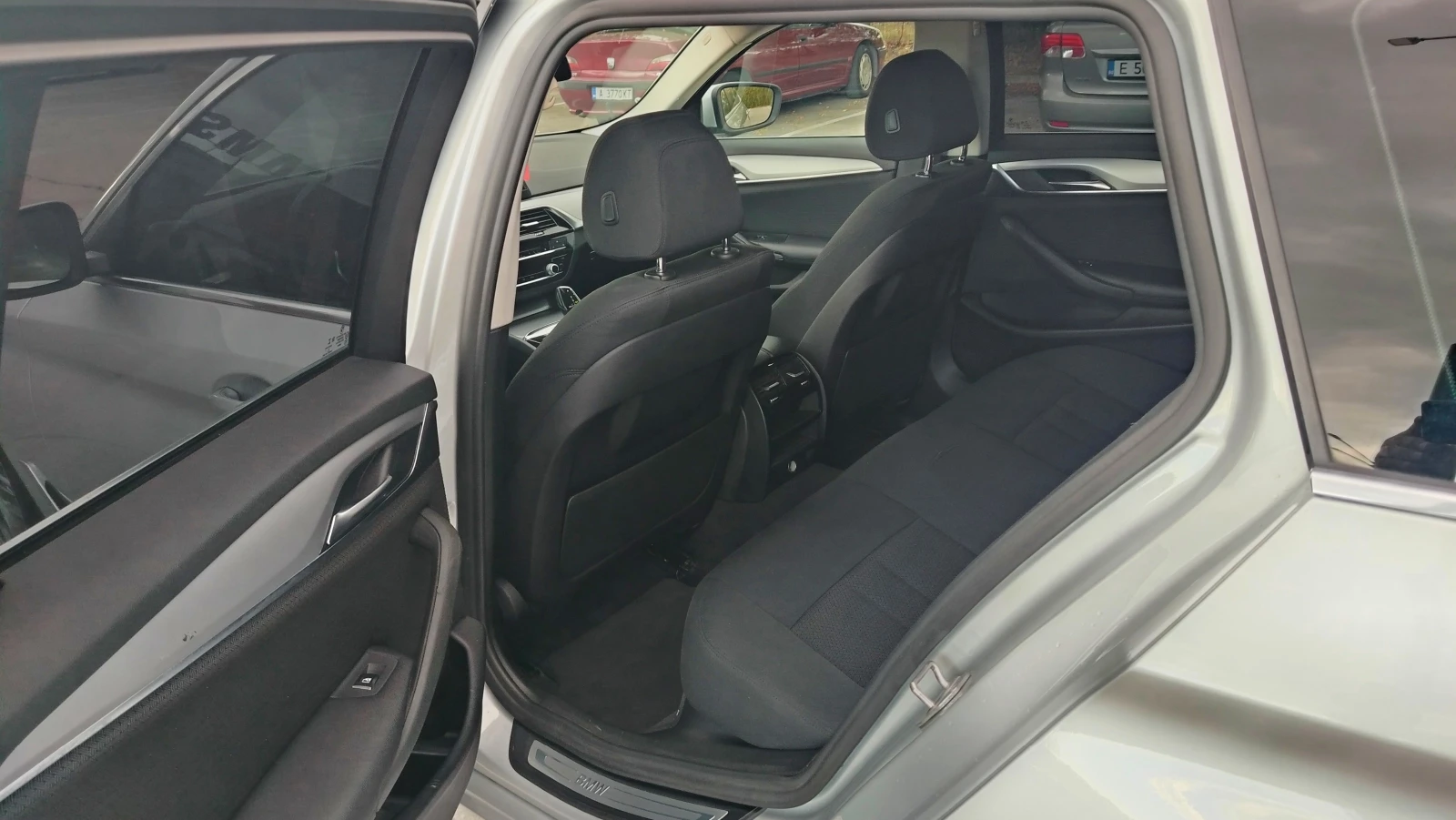 BMW 520 d, снимка 12 - Автомобили и джипове - 56282346