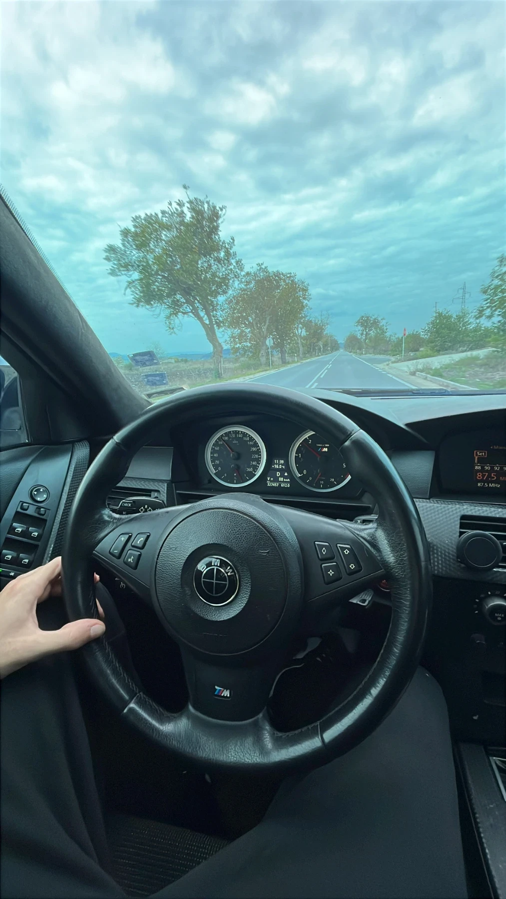 BMW 530, снимка 5 - Автомобили и джипове - 56579502