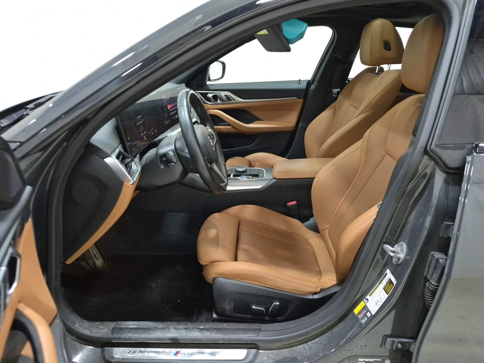 BMW i4 Gran Coupe Edrive40 / АВТОКРЕДИТ, снимка 9 - Автомобили и джипове - 56629014