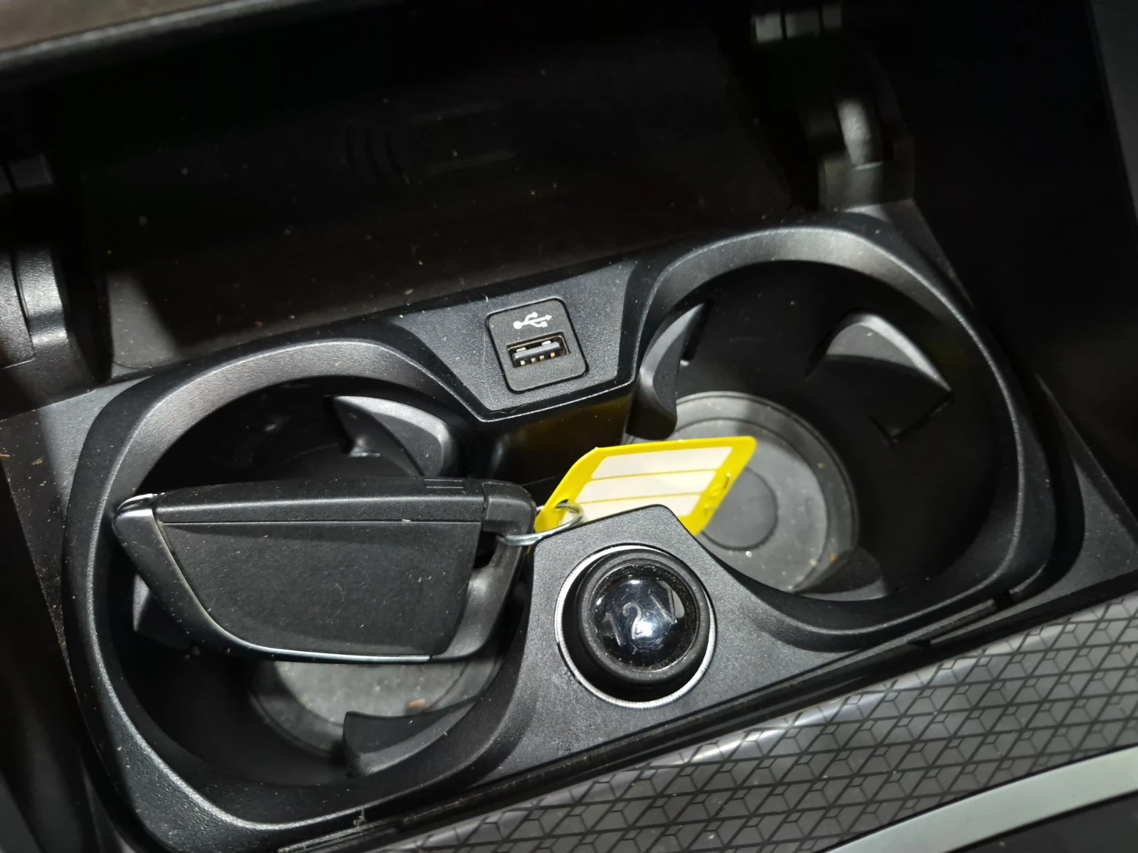 BMW i4 Gran Coupe Edrive40 / АВТОКРЕДИТ, снимка 15 - Автомобили и джипове - 56629014