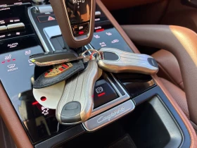 Porsche Cayenne Matrix* 360* Bose* Pano* Carplay* Обдух, снимка 10