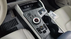 Kia Sportage 1.6 T-GDI Hybrid Signature 4WD, снимка 7