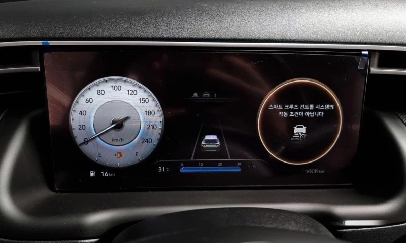 Hyundai Tucson Gasoline 1.6 Turbo 2WD Premium, снимка 8 - Автомобили и джипове - 52069892