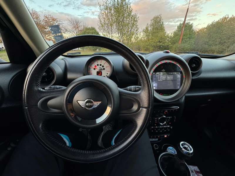 Mini Countryman 1.6 , снимка 10 - Автомобили и джипове - 52369336